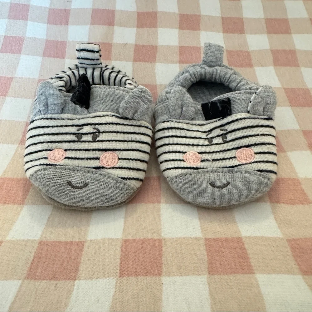 Zebra Demdaco Soft Baby Booties